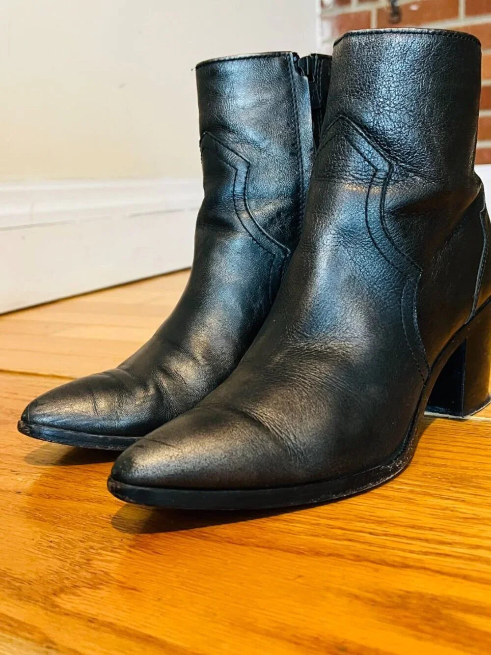 Women's FRYE Ankle Boots Size 9.5